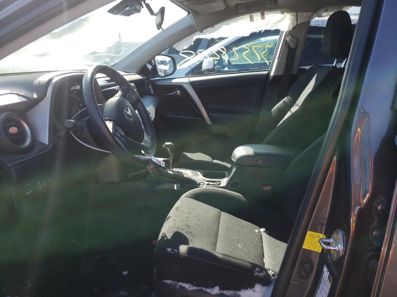 Photo 5 from auction – 2018 TOYOTA RAV4 ADVEN with VIN 2T3RFREV0JW739252