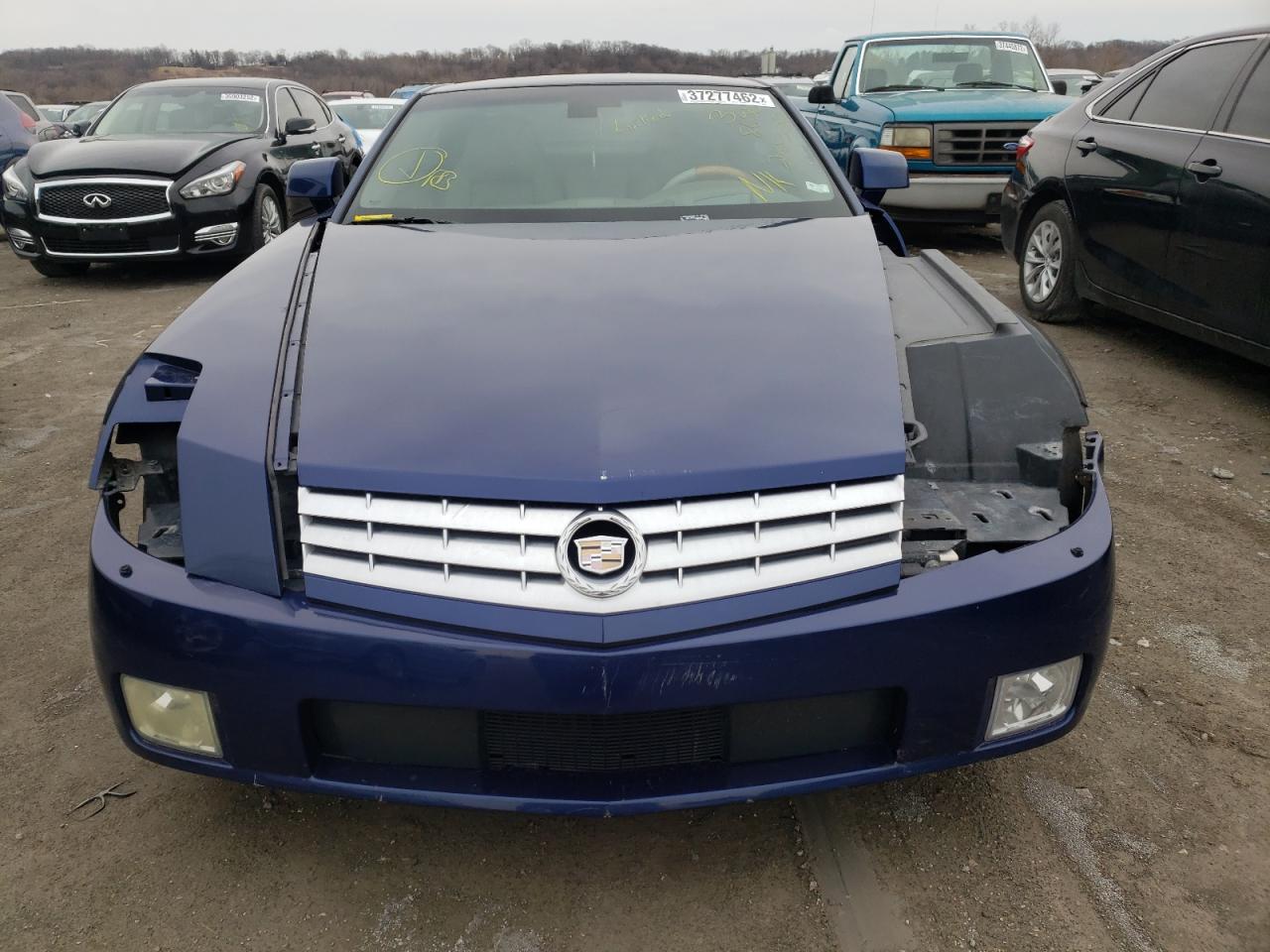 Photo 7 from auction – 2004 CADILLAC XLR with VIN 1G6YV34A545603241
