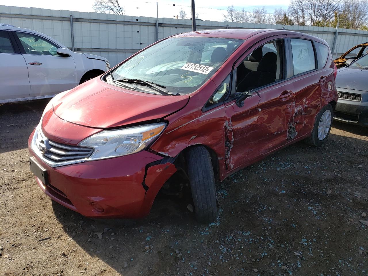Photo 2 from auction – 2016 NISSAN VERSA NOTE with VIN 3N1CE2CP5GL370105