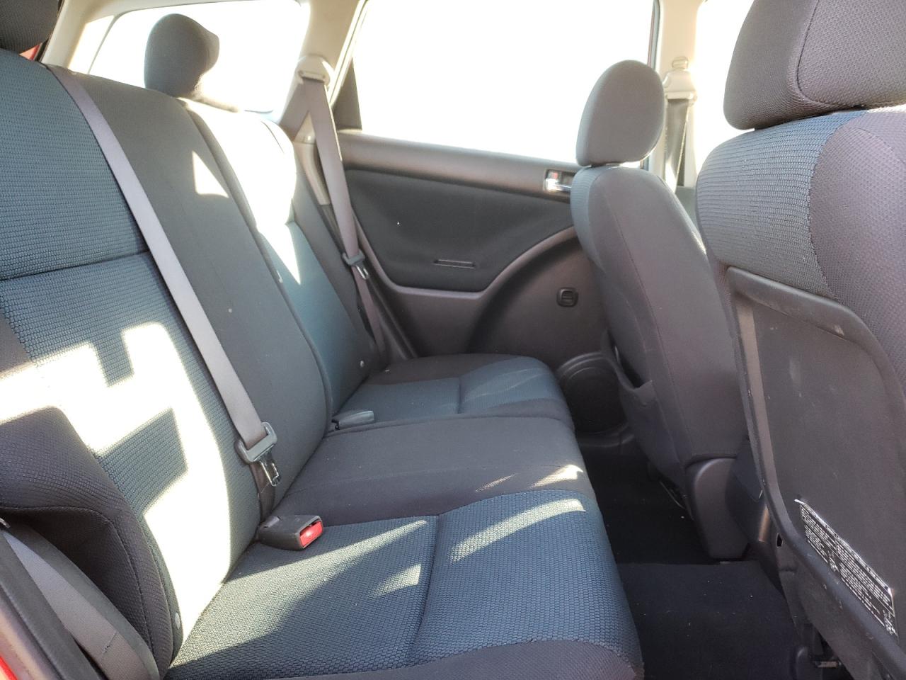Photo 6 from auction – 2006 TOYOTA COROLLA MA with VIN 2T1KR30E16C580546