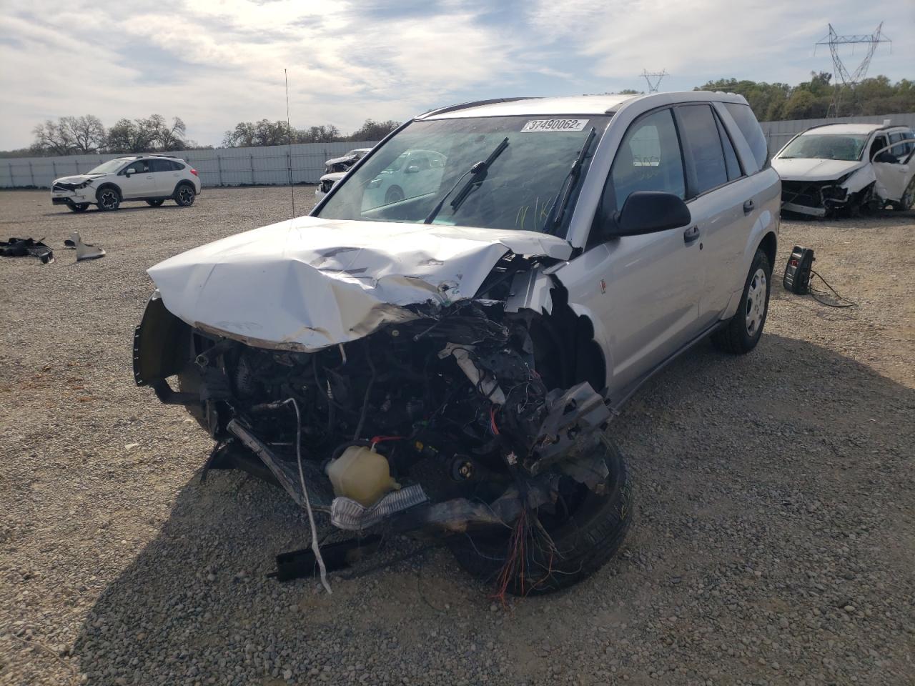 Photo 2 from auction – 2006 SATURN VUE with VIN 5GZCZ33D16S857703