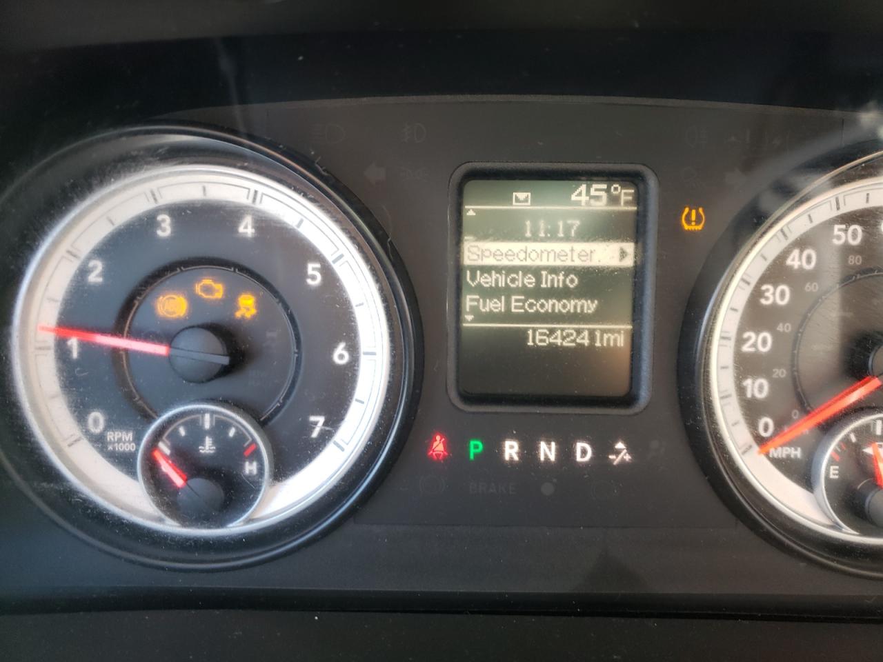 Photo 8 from auction – 2014 RAM 1500 ST with VIN 1C6RR7FT3ES233039