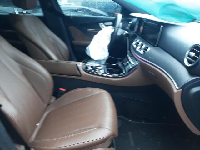 Photo 5 from auction – 2017 MERCEDES-BENZ E 300 with VIN WDDZF4JB8HA115311