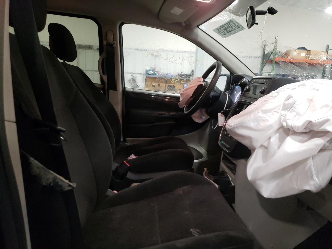 Photo 5 from auction – 2012 DODGE GRAND CARA with VIN 2C4RDGBG0CR378277