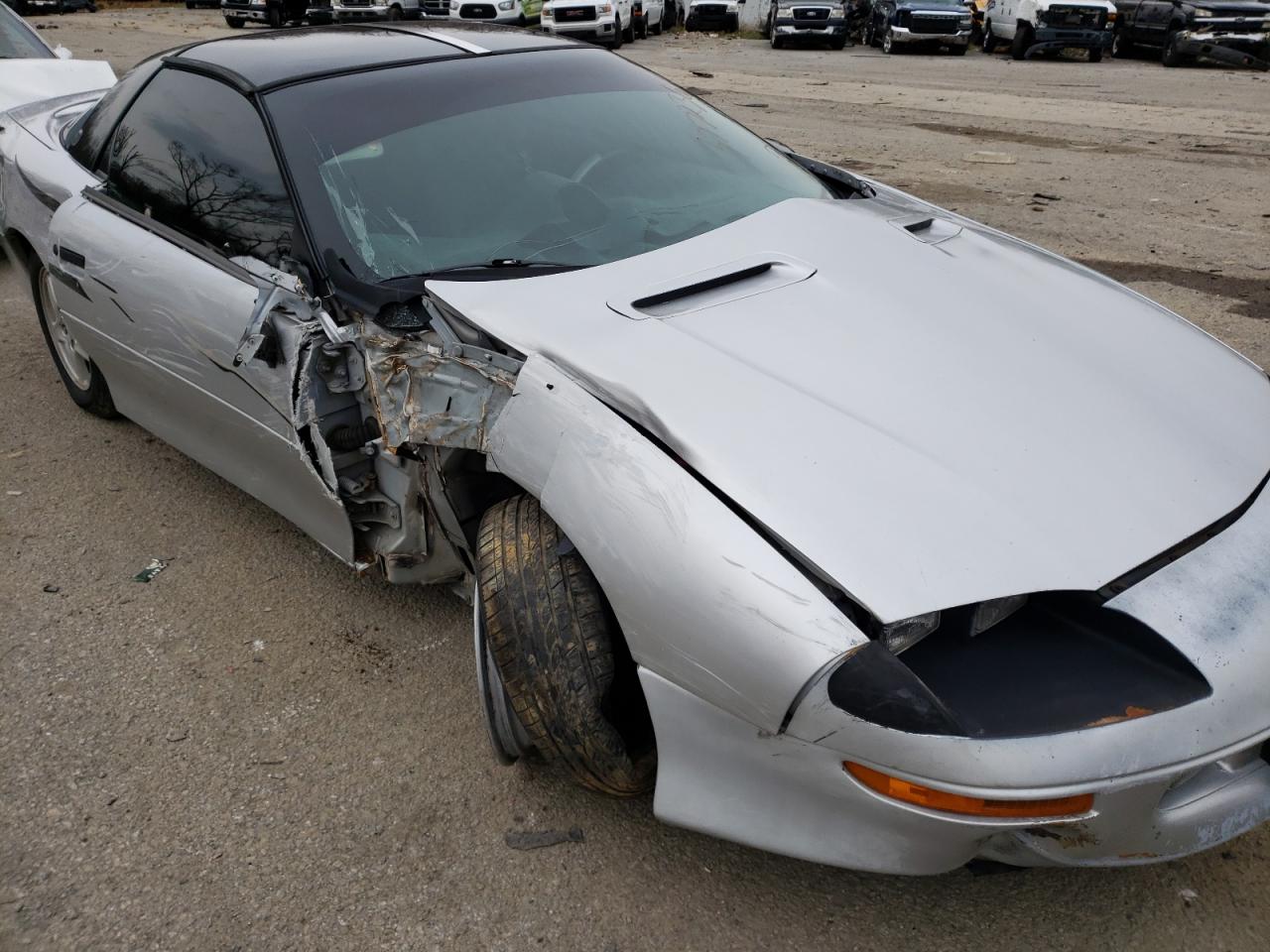 Photo 9 from auction – 1997 CHEVROLET CAMARO BAS with VIN 2G1FP22K5V2150779