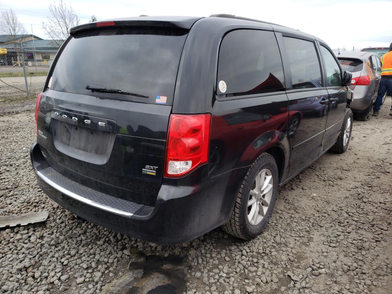 Photo 4 from auction – 2016 DODGE GRAND CARA with VIN 2C4RDGCG0GR330086