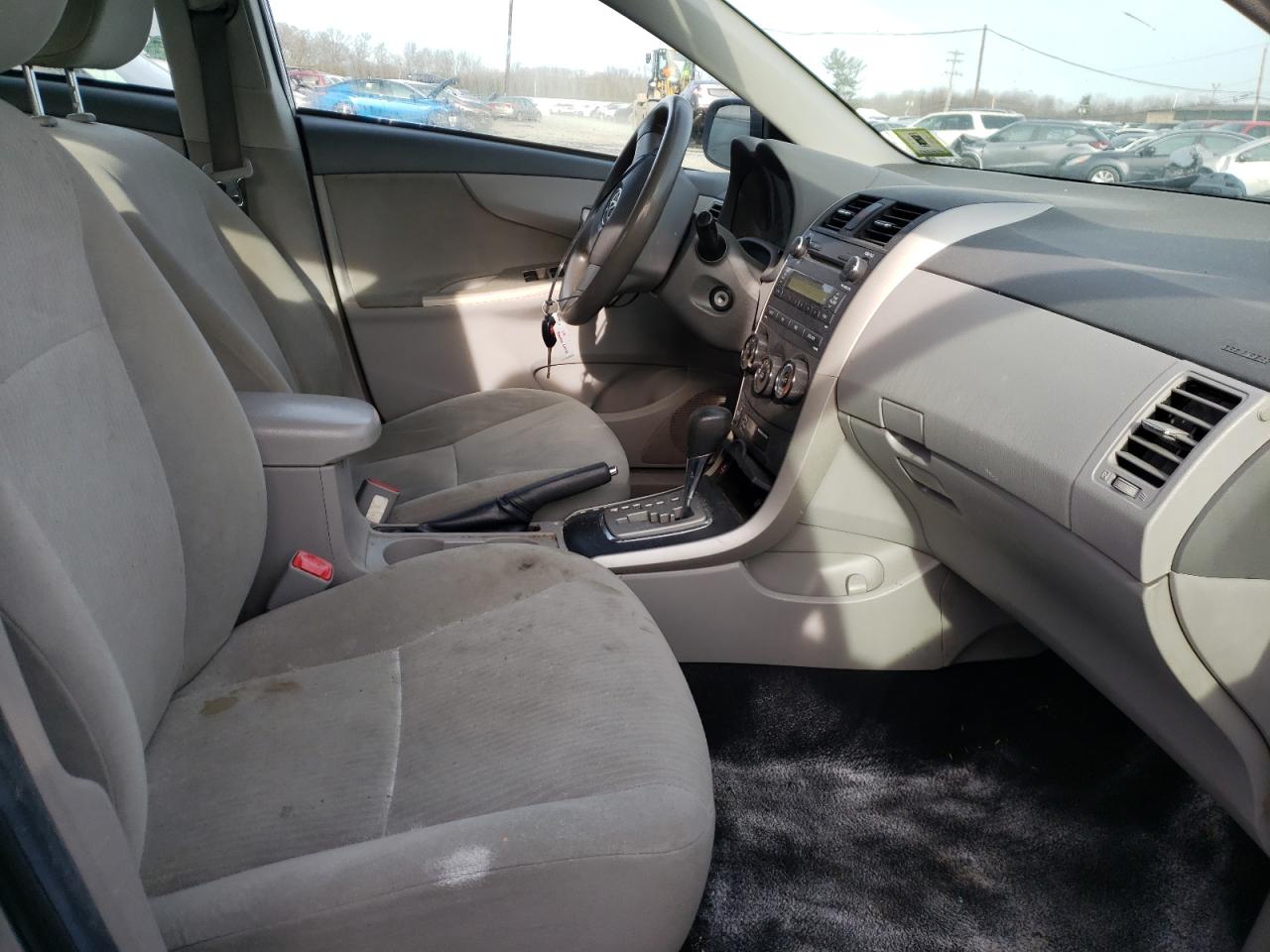 Photo 5 from auction – 2010 TOYOTA COROLLA BA with VIN 2T1BU4EEXAC313833