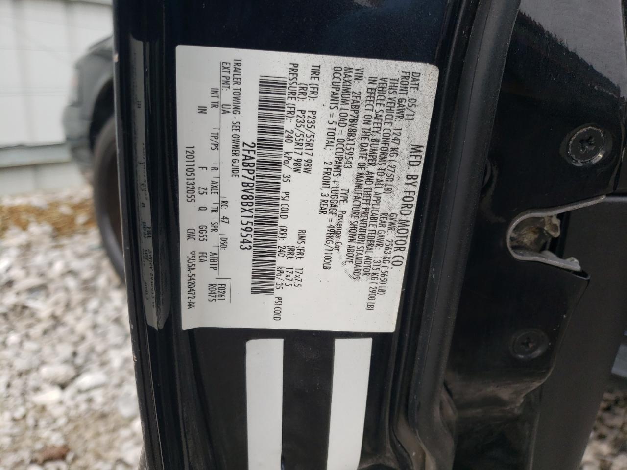 Photo 10 from auction – 2011 FORD CROWN VICT with VIN 2FABP7BV8BX159543