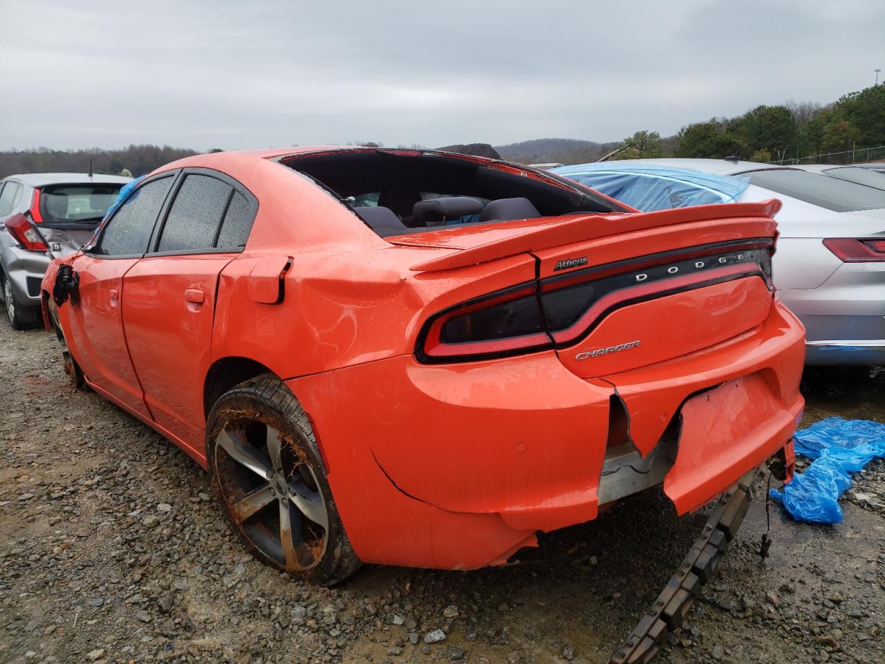 Photo 3 from auction – 2017 DODGE CHARGER SE with VIN 2C3CDXBGXHH557367