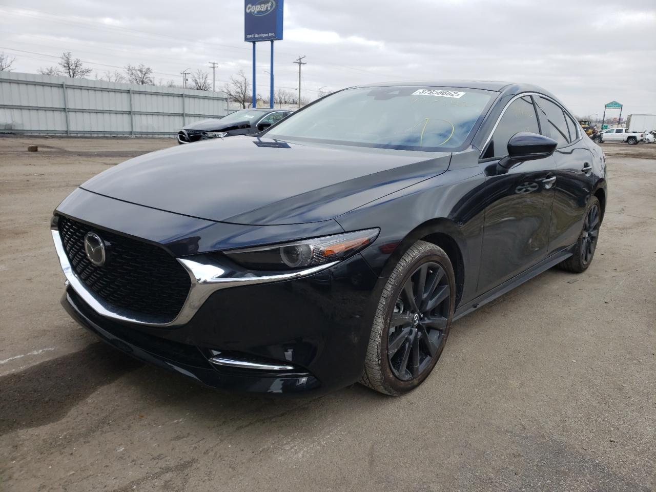 Photo 2 from auction – 2021 MAZDA 3 with VIN JM1BPBAY2M1312308