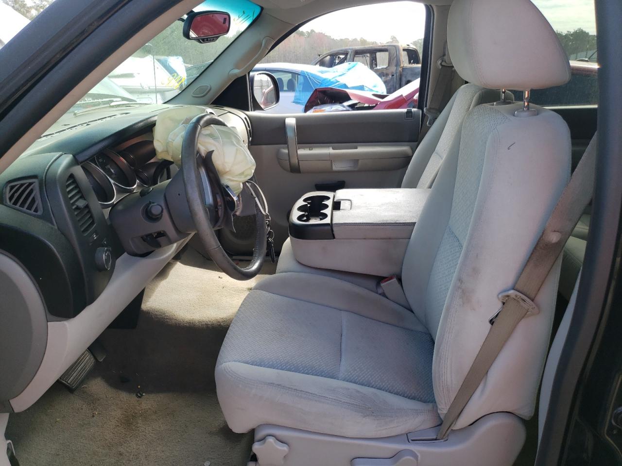 Photo 5 from auction – 2007 GMC NEW SIERRA with VIN 3GTEC13C27G501647