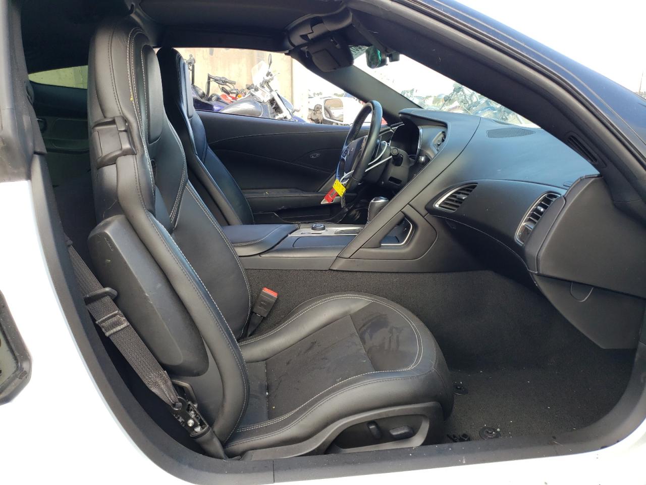 Photo 5 from auction – 2019 CHEVROLET CORVETTE S with VIN 1G1YB2D77K5112518