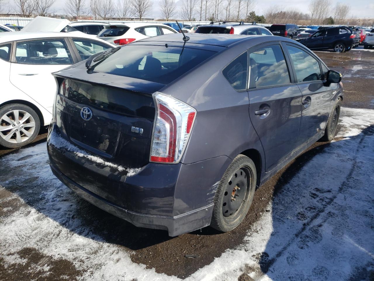 Photo 4 from auction – 2013 TOYOTA PRIUS with VIN JTDKN3DU6D5597852