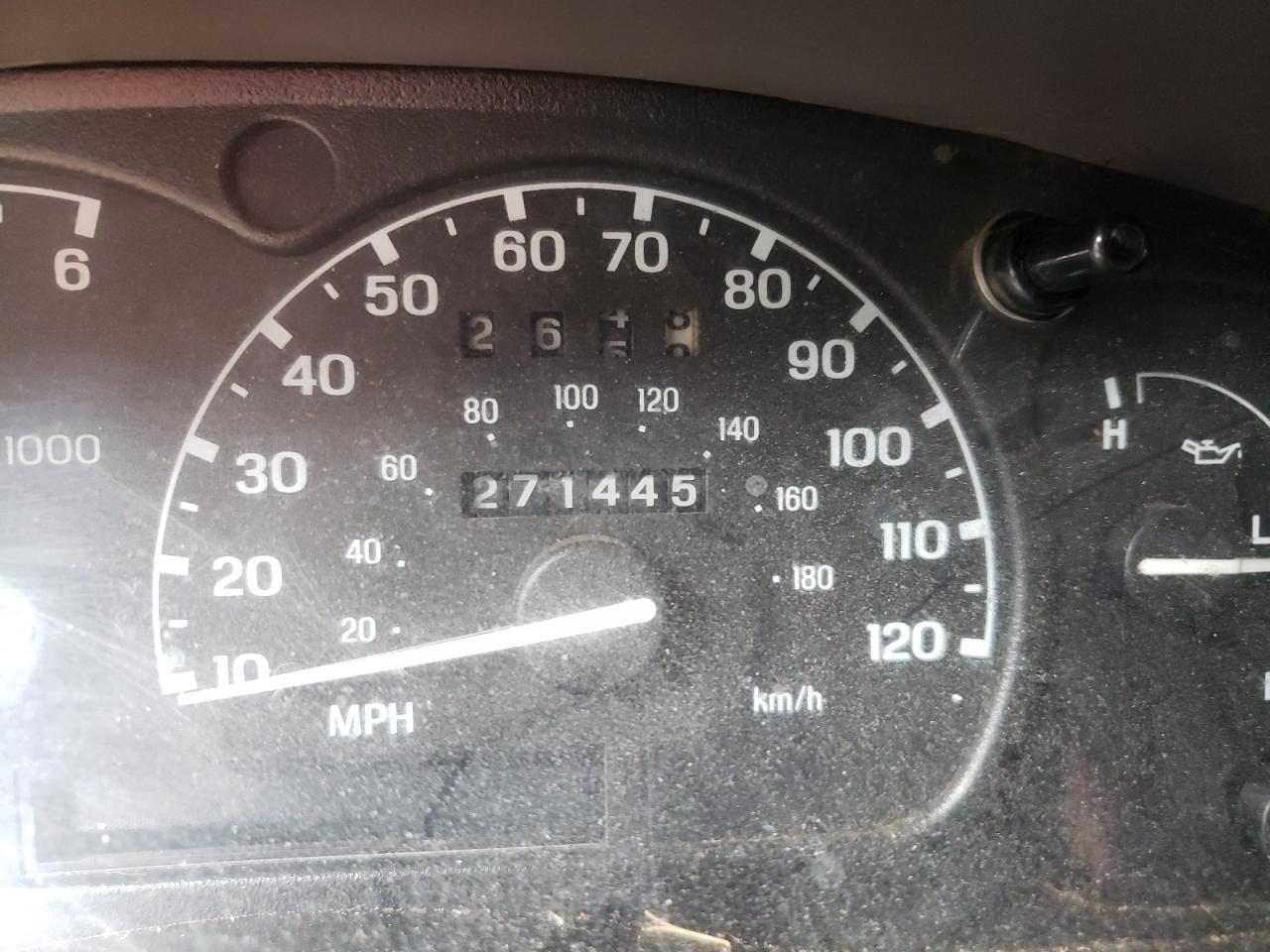 Photo 8 from auction – 2002 FORD RANGER with VIN 1FTYR10D22TA43631
