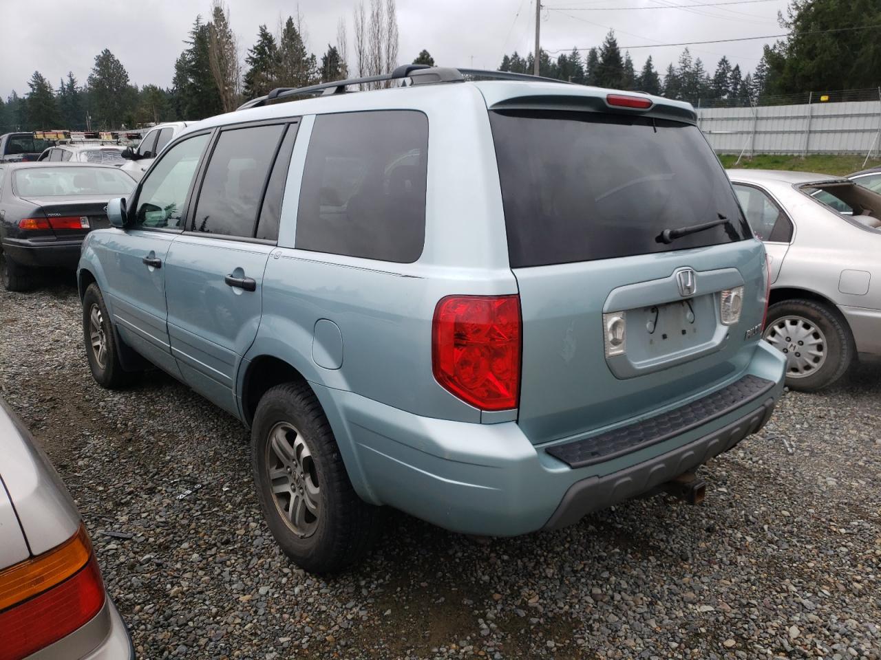 Photo 3 from auction – 2003 HONDA PILOT EXL with VIN 2HKYF186X3H537918