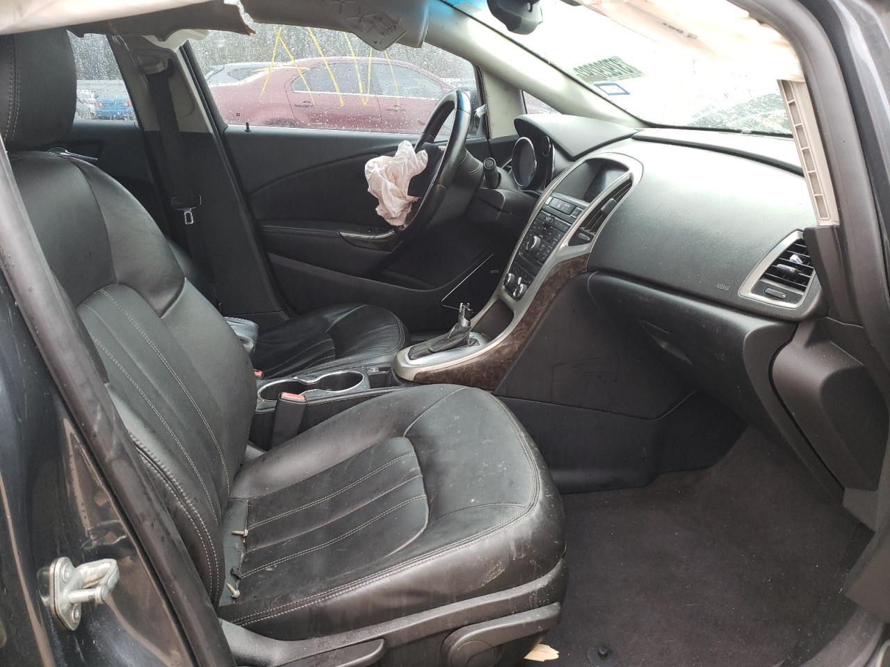 Photo 5 from auction – 2012 BUICK VERANO with VIN 1G4PS5SK5C4184557