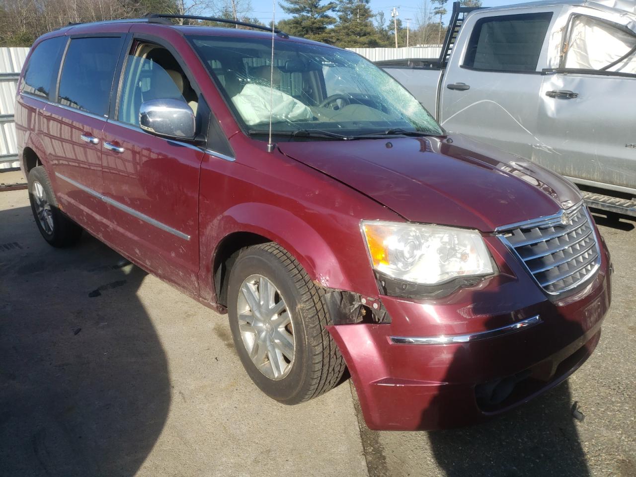 CHRYSLER TOWN & COU 2008 with VIN 2A8HR64X08R719052 - Photo from auction