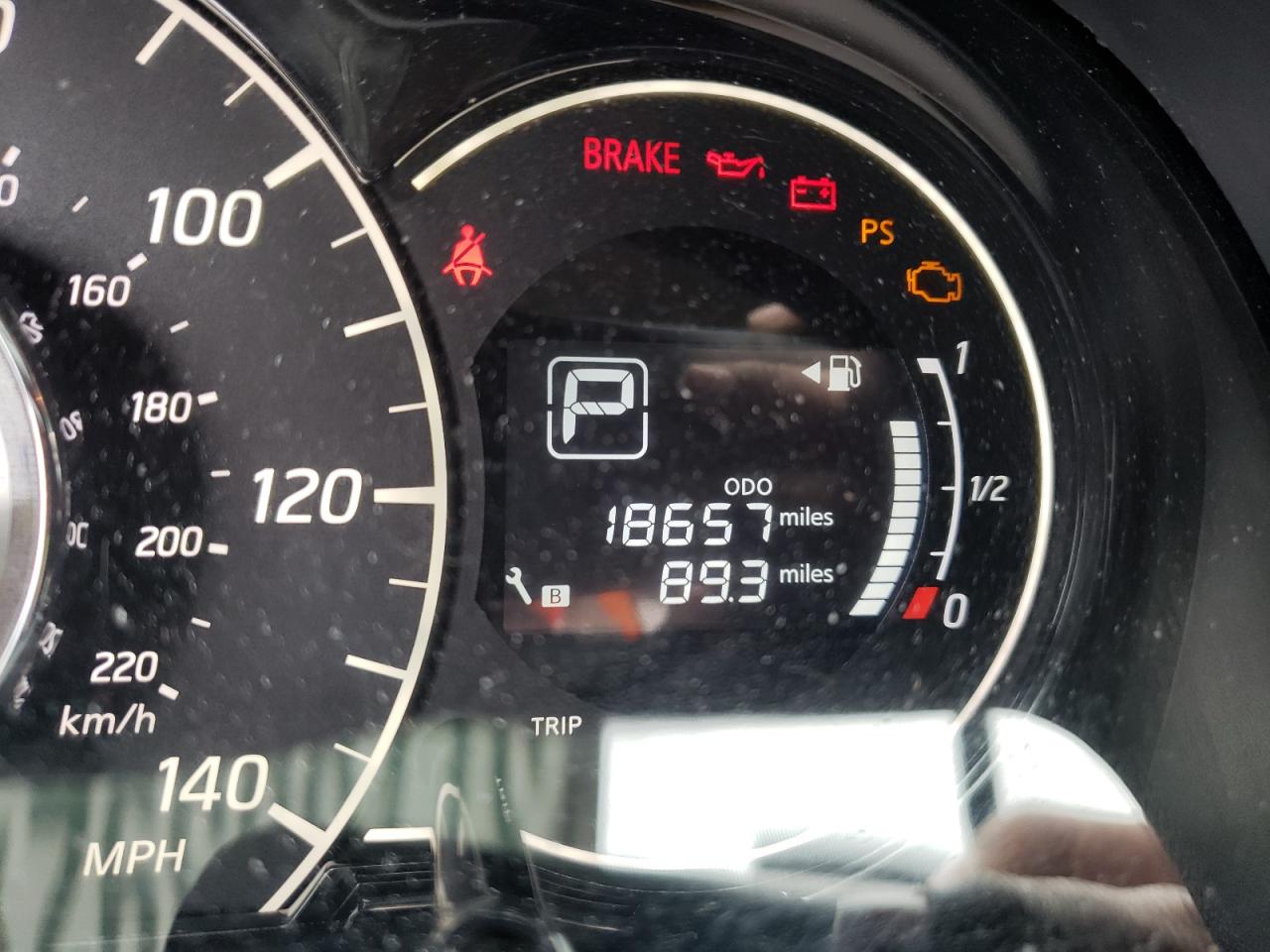 Photo 8 from auction – 2017 NISSAN VERSA NOTE with VIN 3N1CE2CPXHL352216