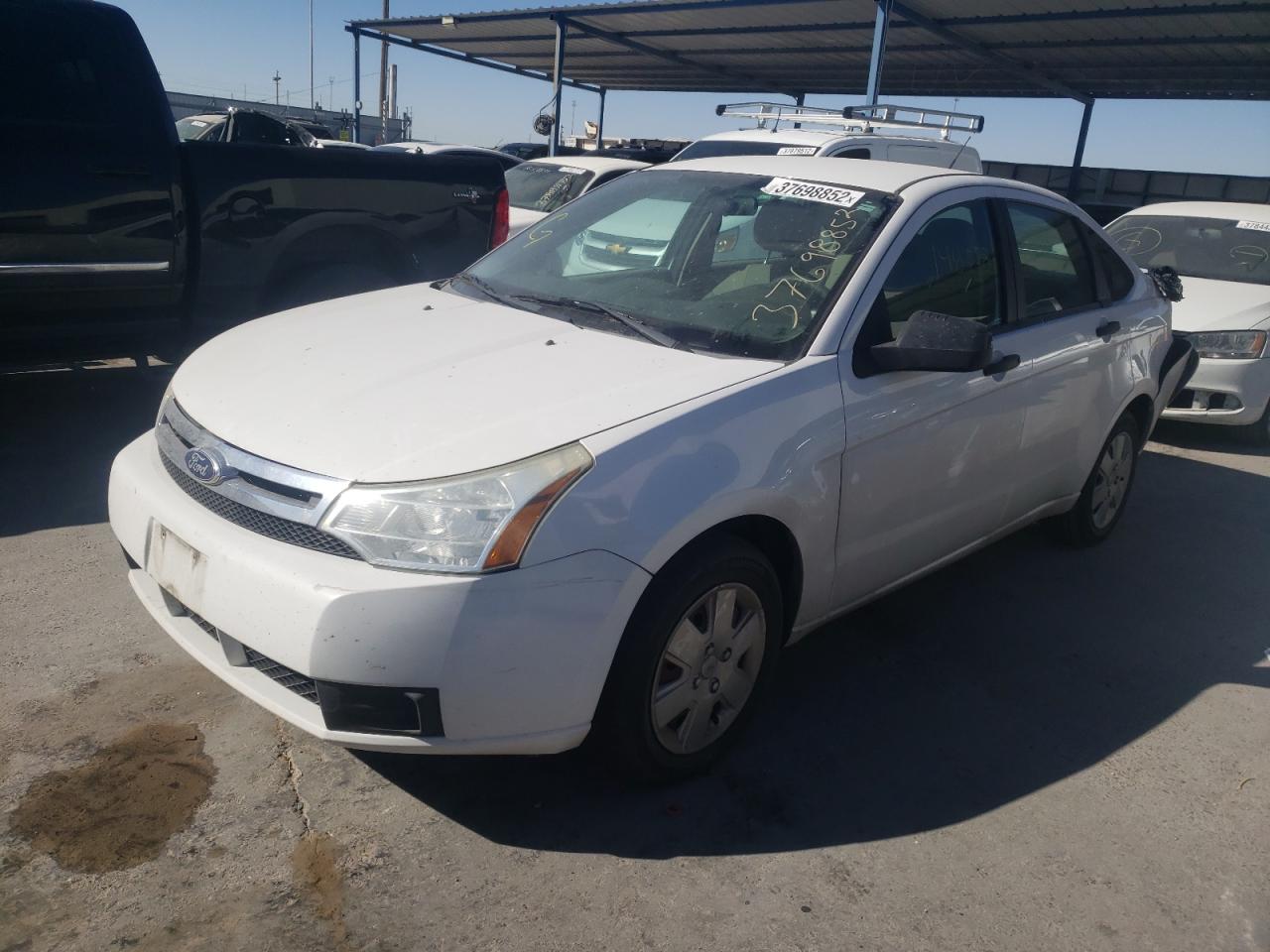 Photo 2 from auction – 2008 FORD FOCUS S/SE with VIN 1FAHP34N08W143213