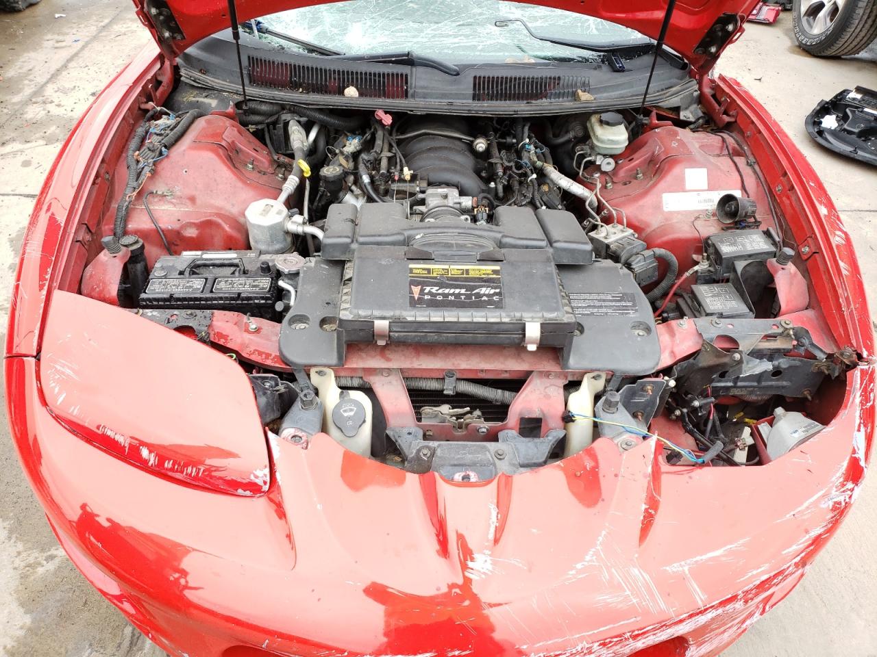Photo 7 from auction – 2002 PONTIAC FIREBIRD F with VIN 2G2FV22G022151394