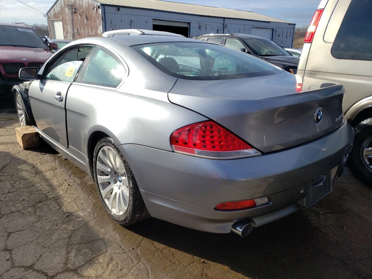Photo 3 from auction – 2004 BMW 645 CI AUT with VIN WBAEH73484B190952