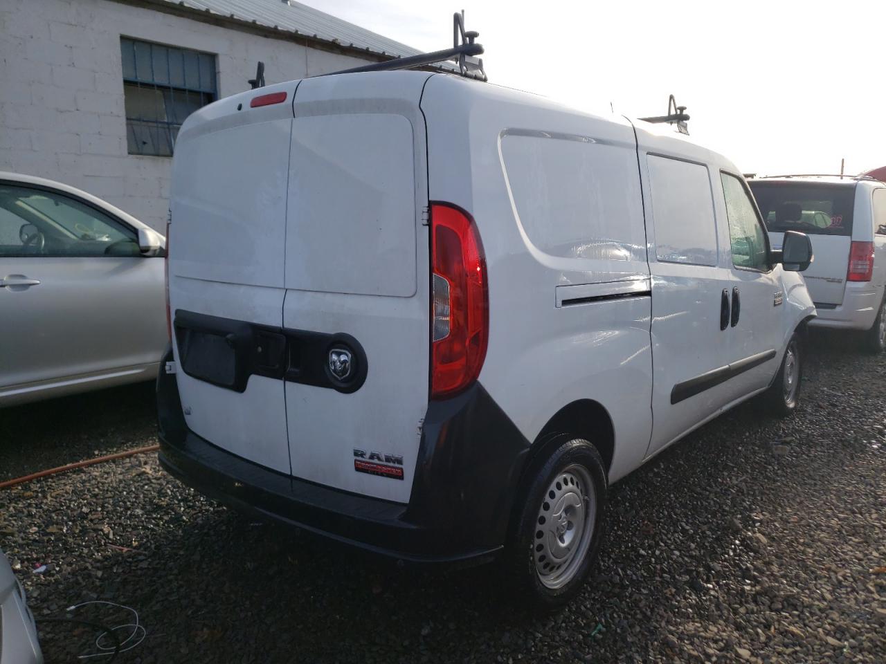 Photo 4 from auction – 2016 RAM PROMASTER with VIN ZFBERFAT1G6C66471