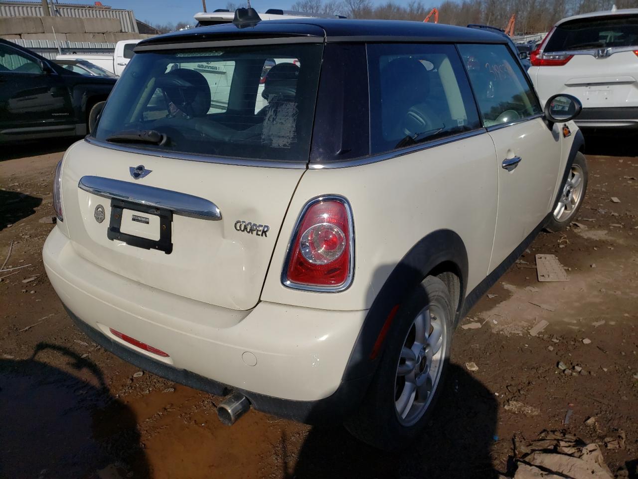 Photo 4 from auction – 2012 MINI COOPER with VIN WMWSU3C59CT263433