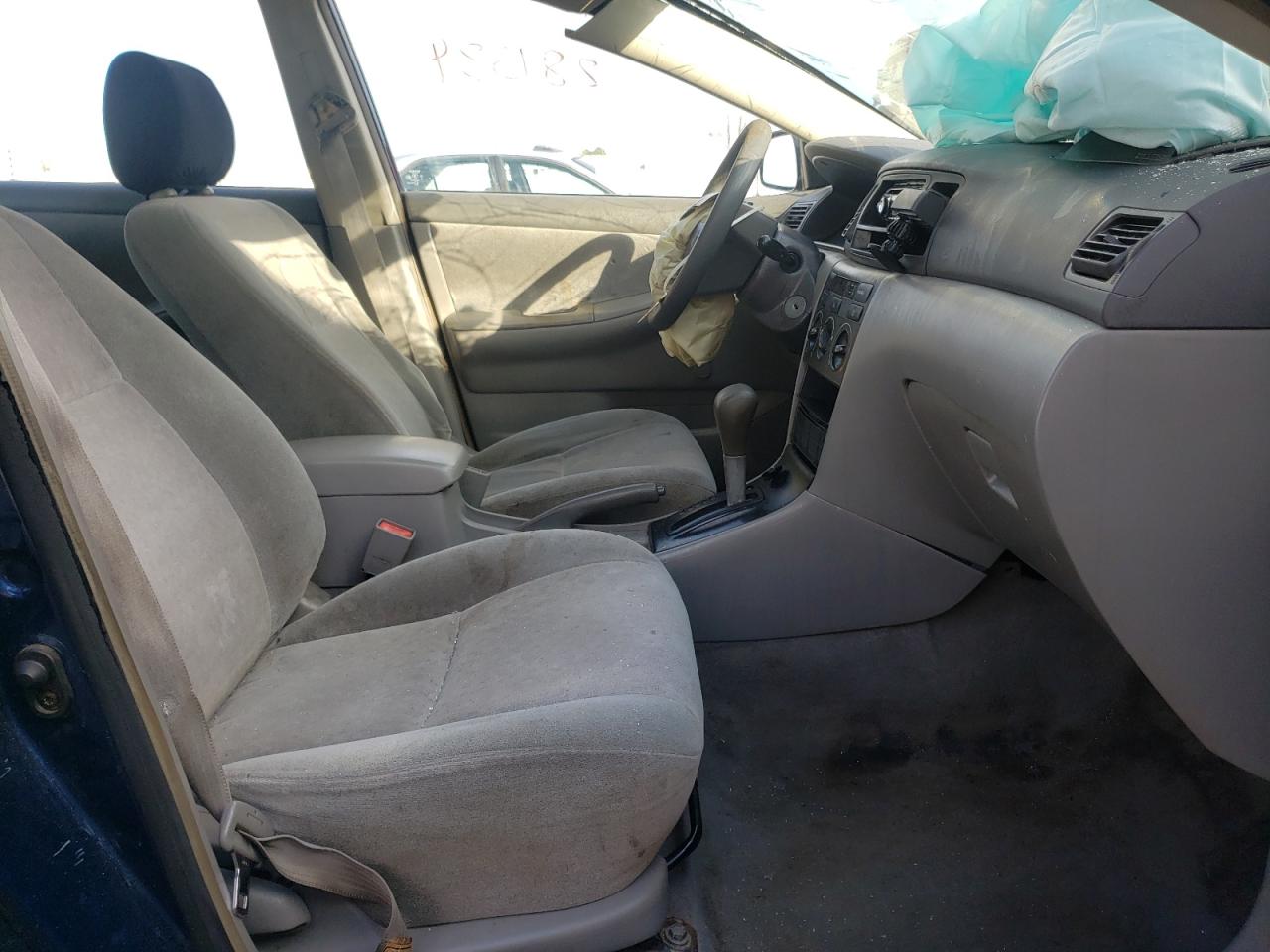 Photo 5 from auction – 2003 TOYOTA COROLLA CE with VIN JTDBR32EX30026165