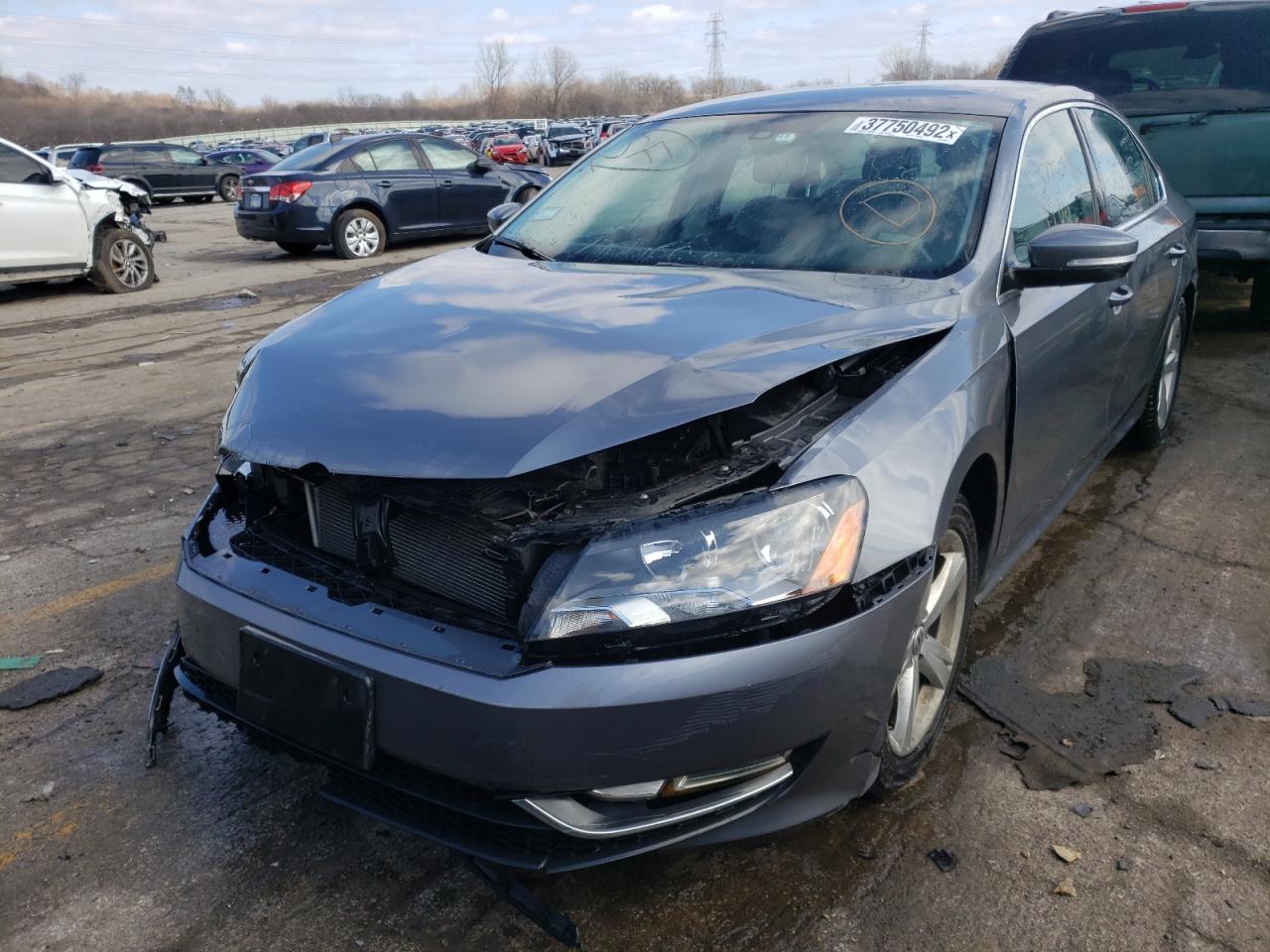Photo 2 from auction – 2015 VOLKSWAGEN PASSAT S with VIN 1VWAS7A39FC074795
