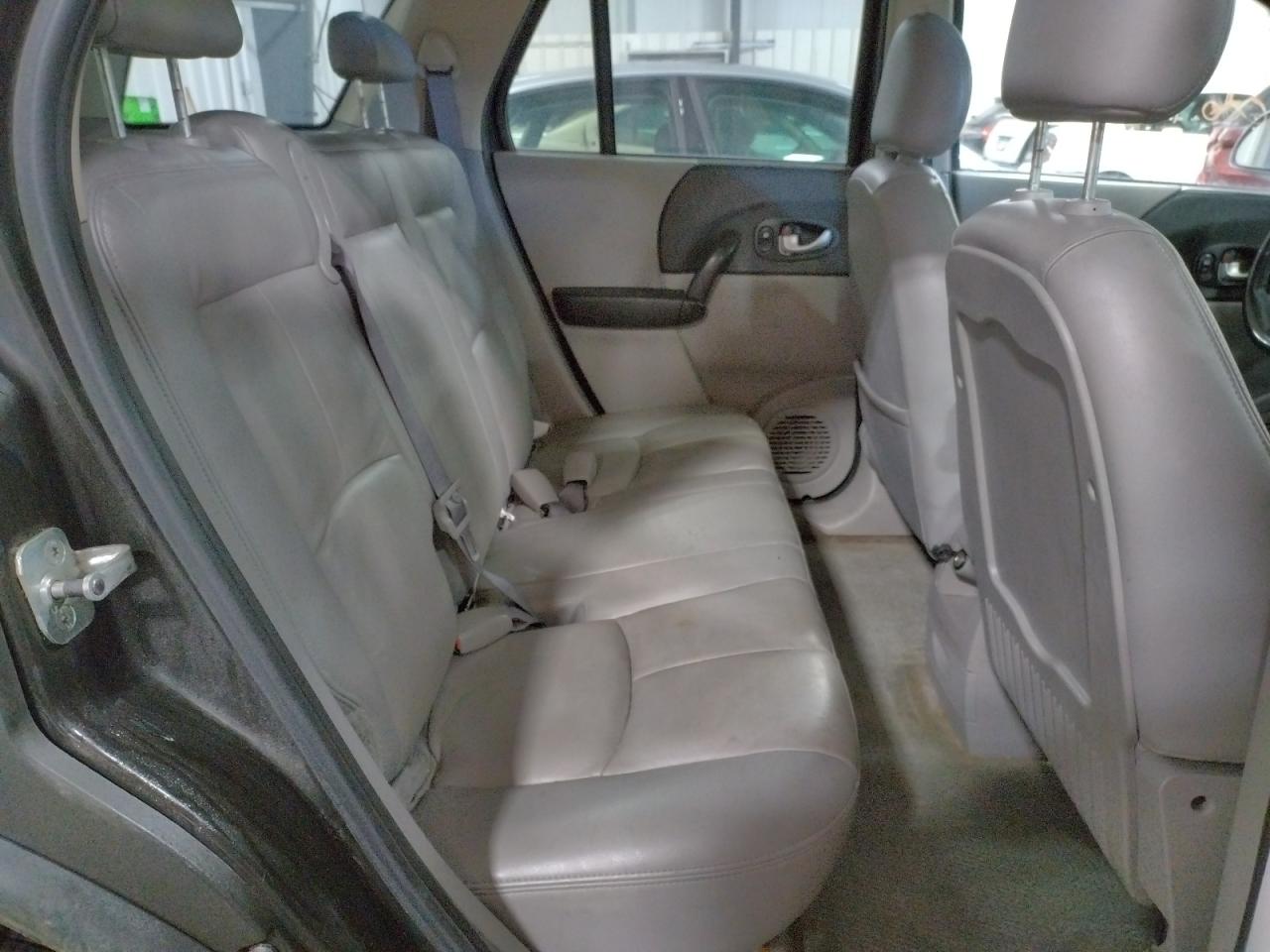 Photo 6 from auction – 2004 SATURN VUE with VIN 5GZCZ53414S879693