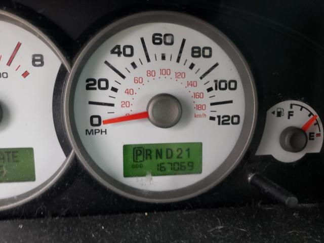 Photo 8 from auction – 2005 FORD ESCAPE LIM with VIN 1FMYU94145KD15471