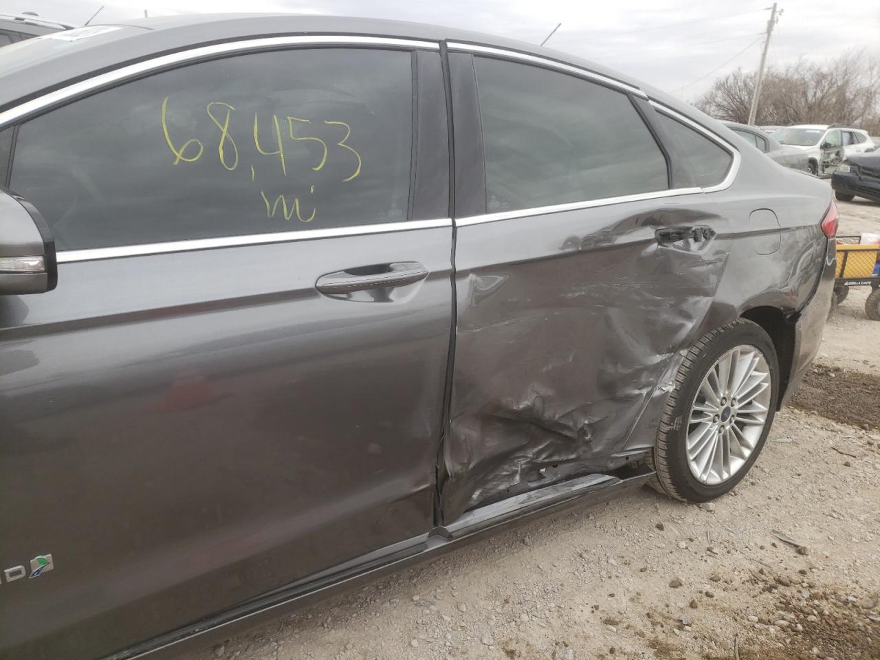 Photo 9 from auction – 2014 FORD FUSION SE with VIN 3FA6P0LU1ER372934