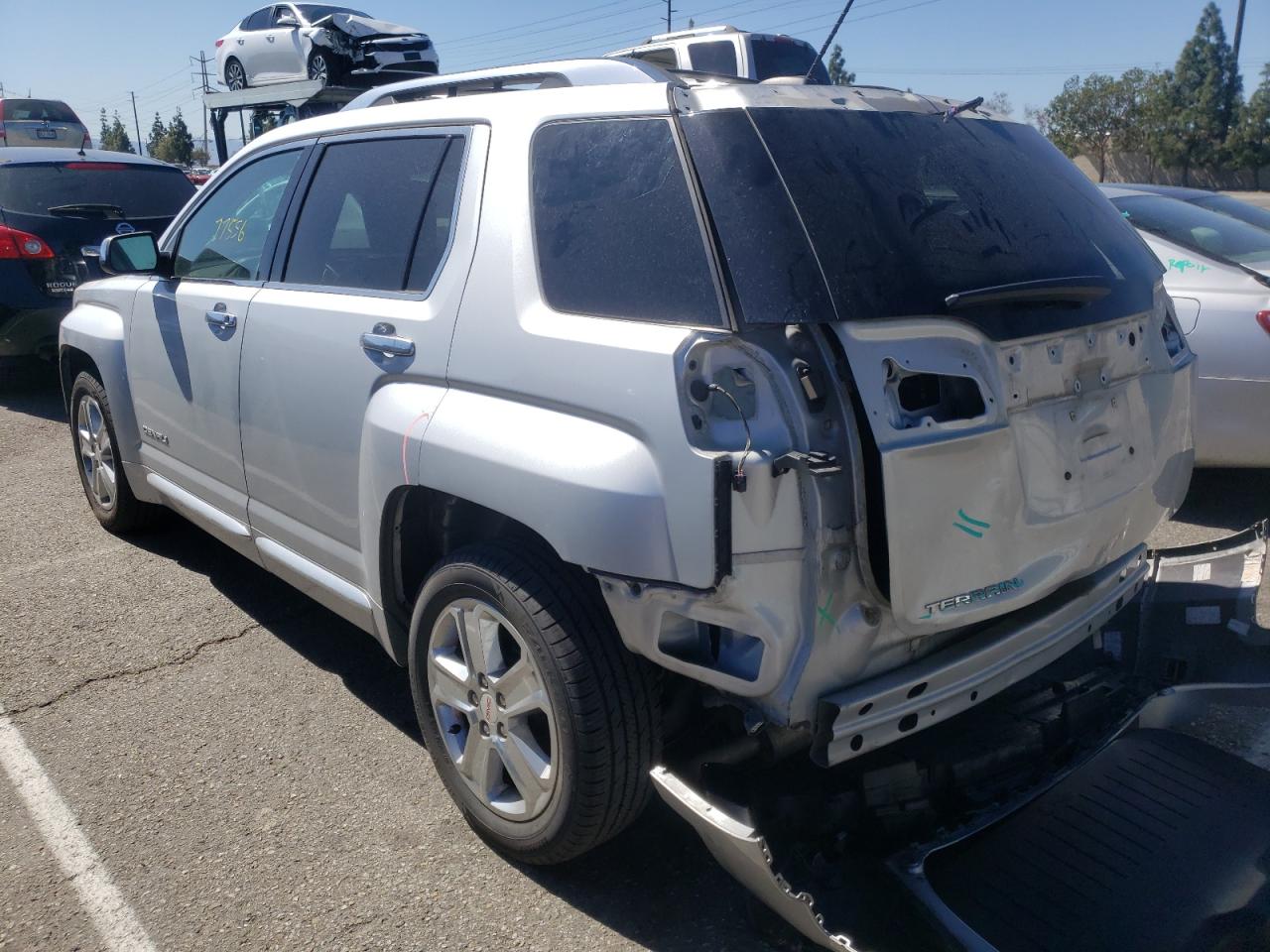 Photo 3 from auction – 2015 GMC TERRAIN DE with VIN 2GKALUEK5F6362147