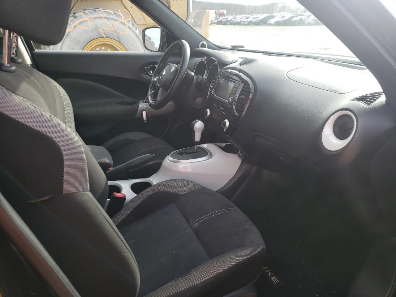 Photo 5 from auction – 2017 NISSAN JUKE S with VIN JN8AF5MR6HT704078