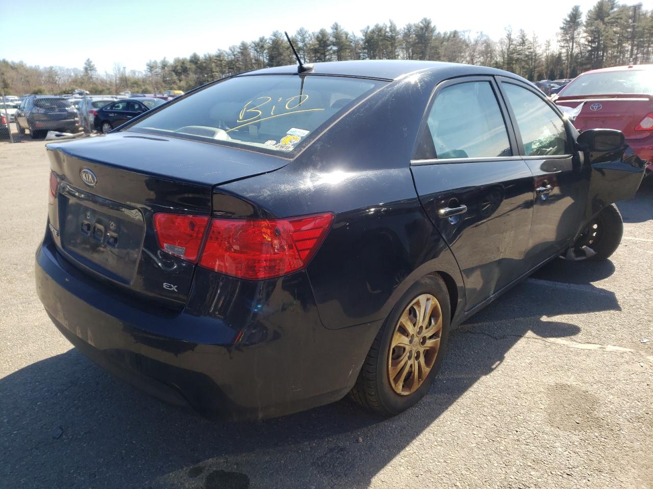 Photo 4 from auction – 2012 KIA FORTE EX with VIN KNAFU4A2XC5591058