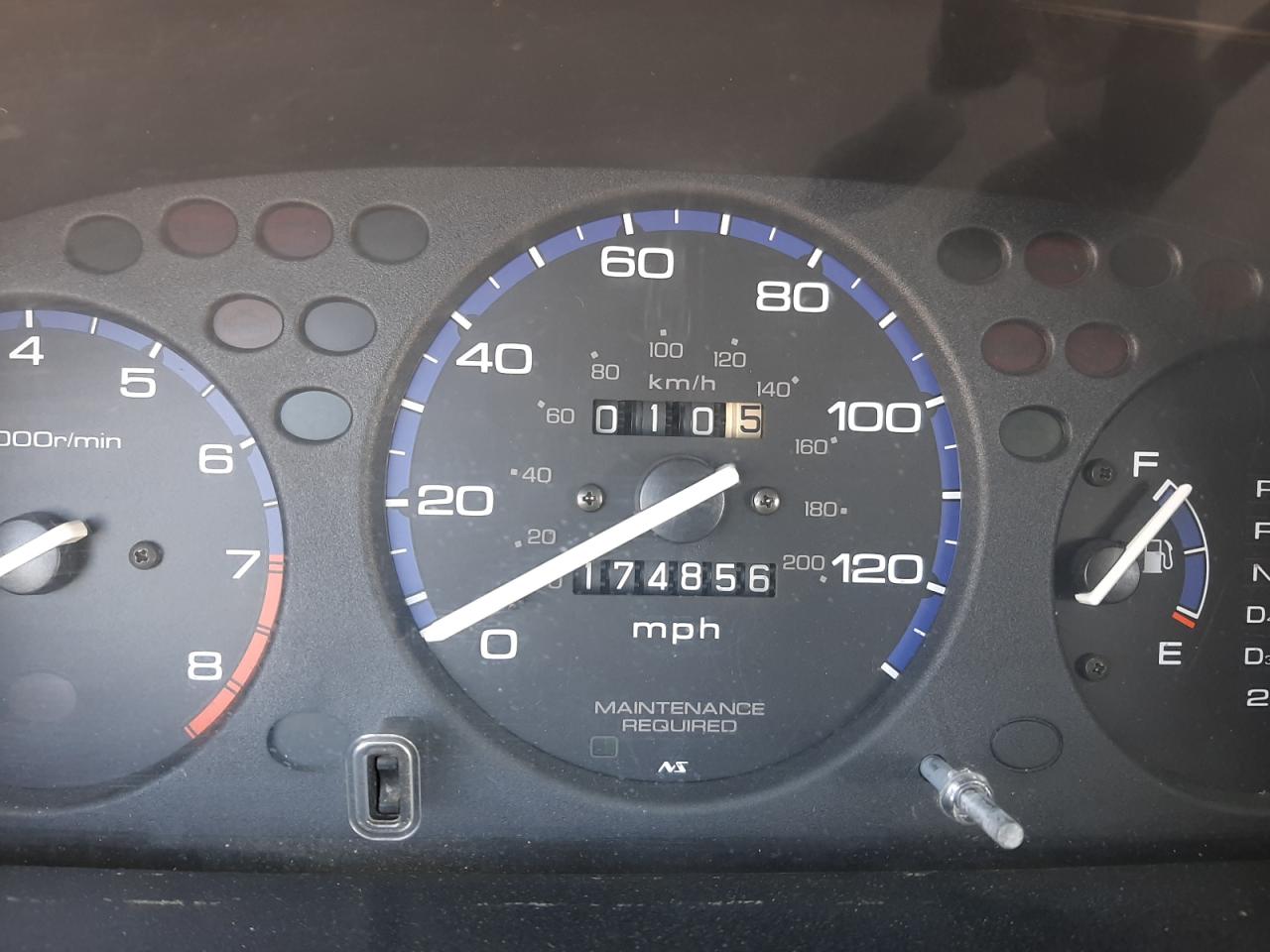 Photo 8 from auction – 2000 HONDA CIVIC EX with VIN 1HGEJ8249YL040882