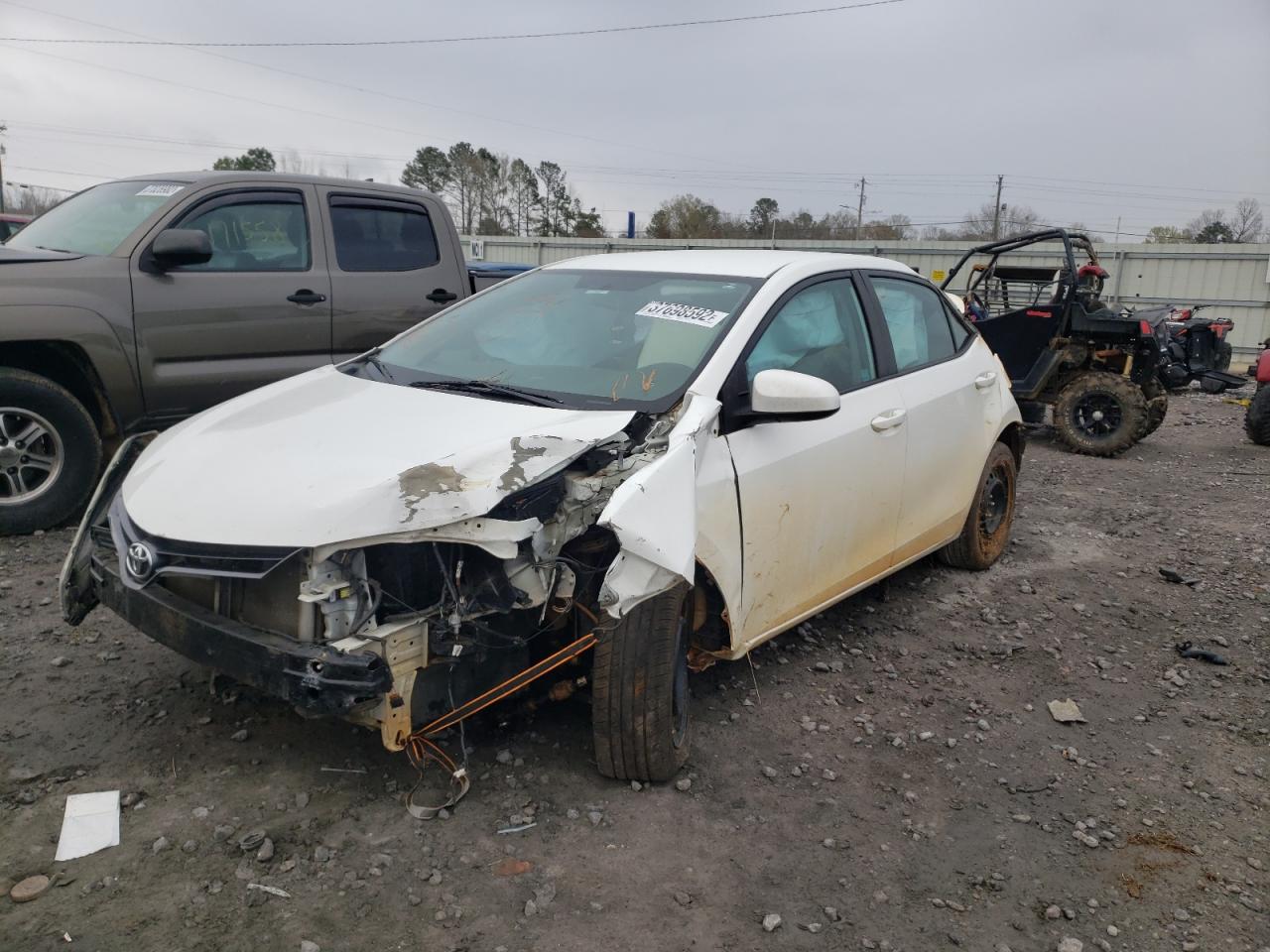 Photo 2 from auction – 2016 TOYOTA COROLLA L with VIN 2T1BURHE6GC697773