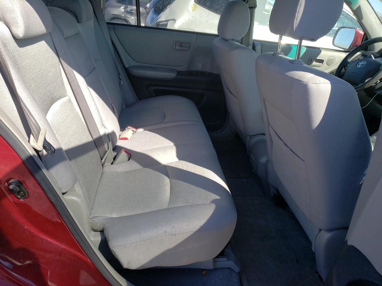 Photo 6 from auction – 2006 TOYOTA HIGHLANDER with VIN JTEGD21AX60140485