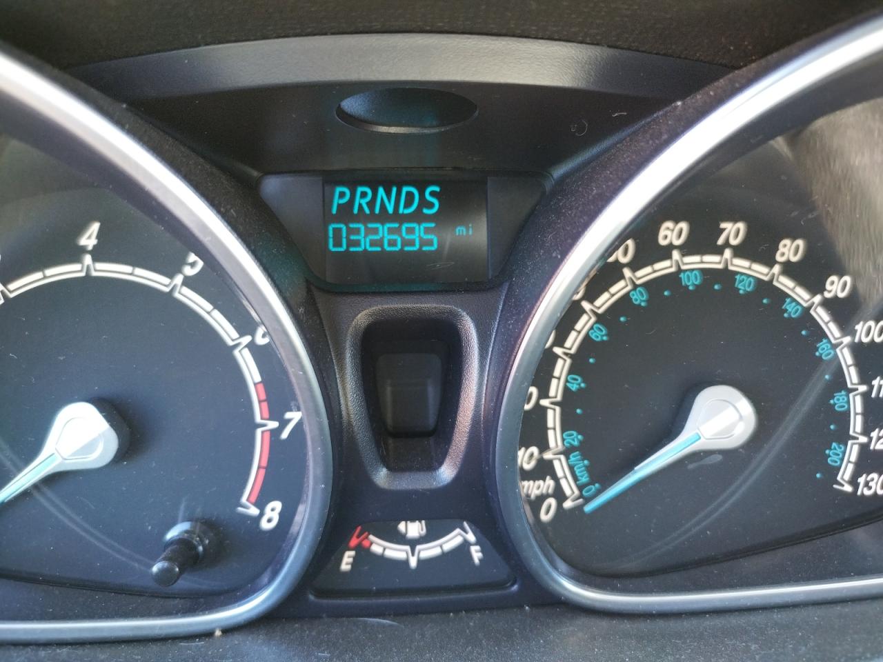 Photo 8 from auction – 2014 FORD FIESTA SE with VIN 3FADP4EJ7EM219604