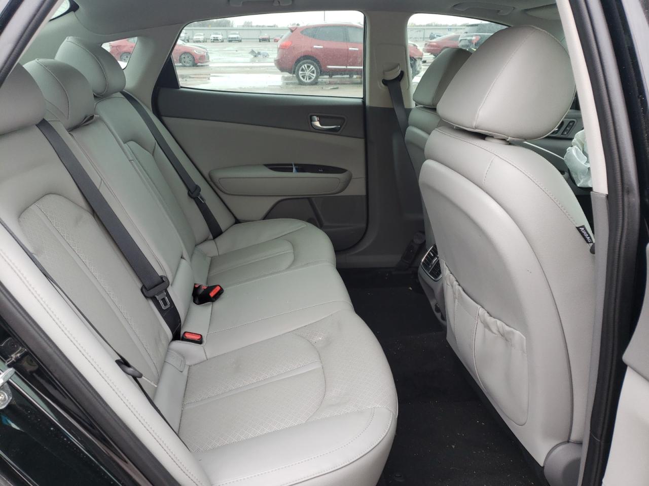 Photo 6 from auction – 2018 KIA OPTIMA EX with VIN 5XXGU4L30JG218682
