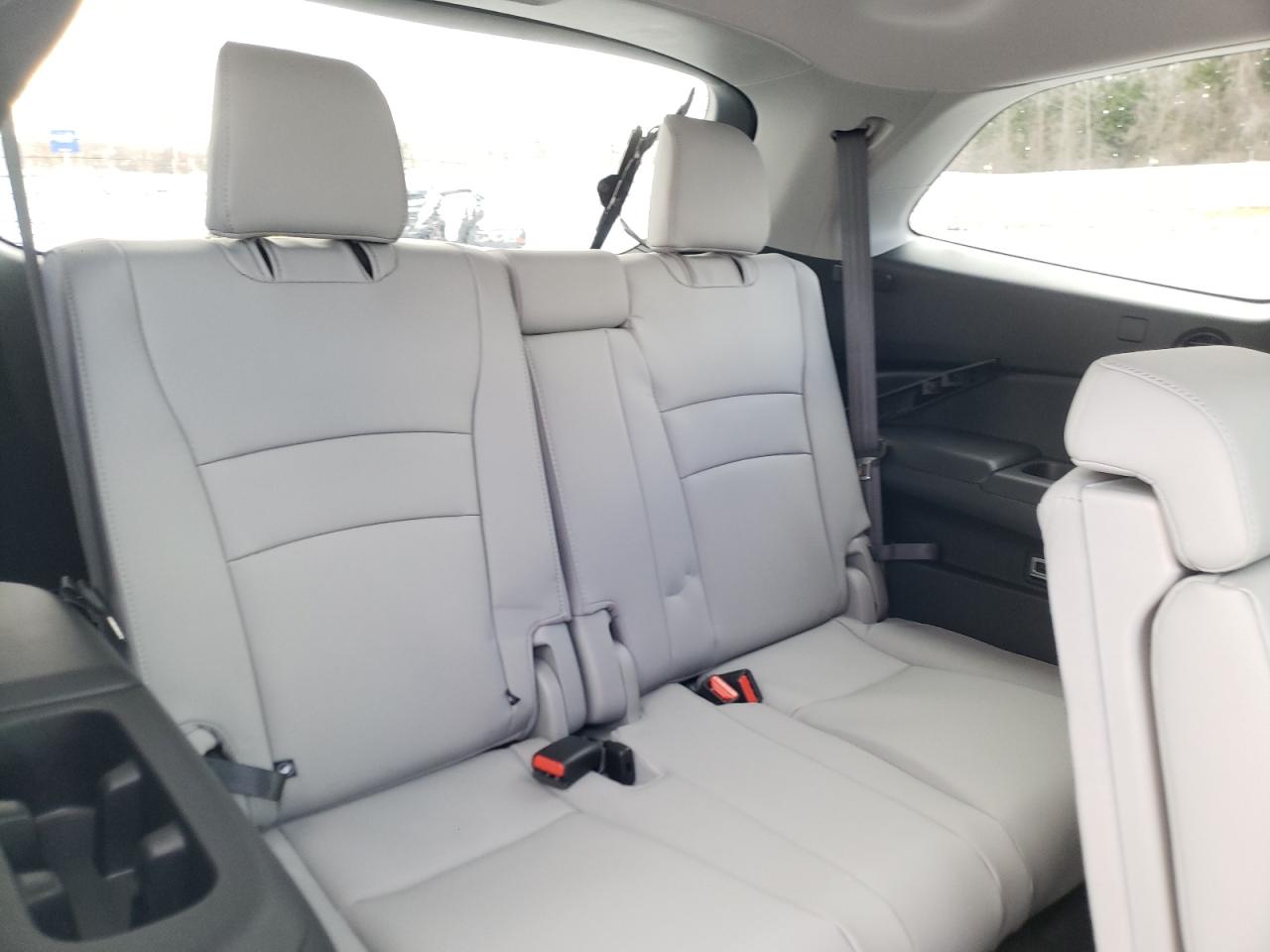 Photo 9 from auction – 2022 HONDA PILOT SE with VIN 5FNYF6H22NB031253