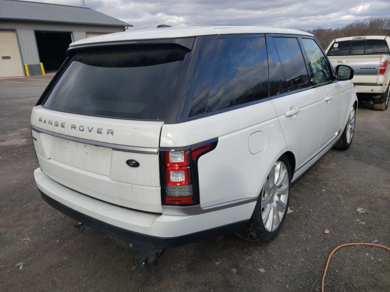Photo 4 from auction – 2014 LAND ROVER RANGE ROVE with VIN SALGS2TF8EA153840