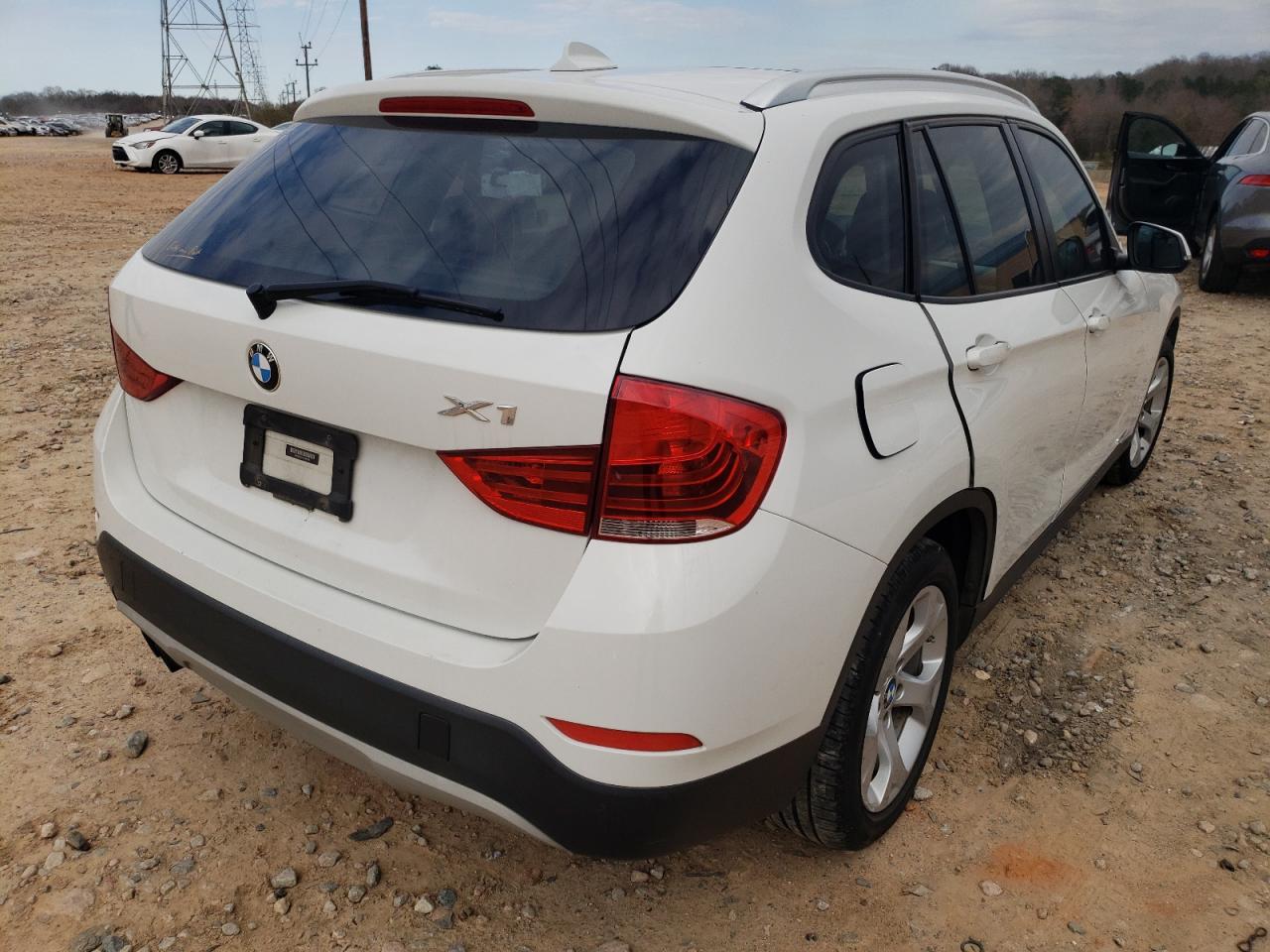 Photo 4 from auction – 2014 BMW X1 SDRIVE2 with VIN WBAVM1C51EVW51555