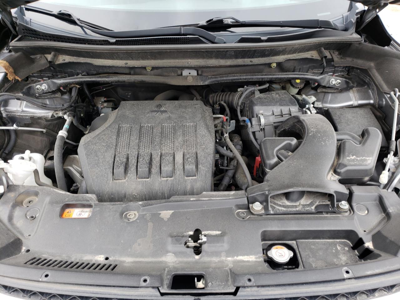 Photo 7 from auction – 2018 MITSUBISHI ECLIPSE CR with VIN JA4AT5AA5JZ038220