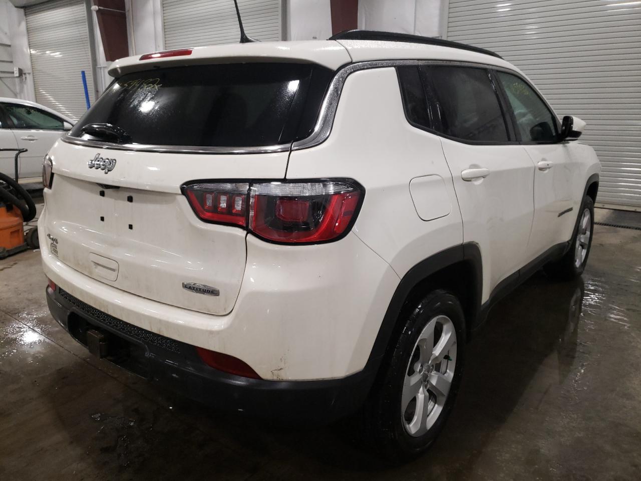 Photo 4 from auction – 2020 JEEP COMPASS LA with VIN 3C4NJDBB8LT161177