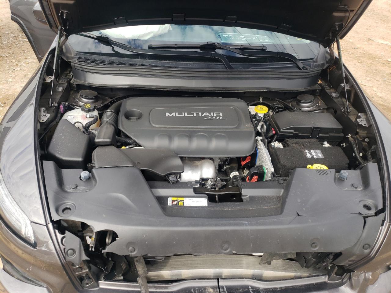 Photo 7 from auction – 2018 JEEP CHEROKEE L with VIN 1C4PJLCB9JD606286
