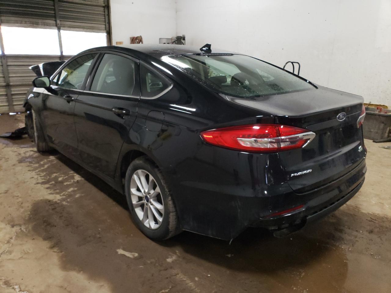 Photo 3 from auction – 2020 FORD FUSION SE with VIN 3FA6P0HD9LR107457