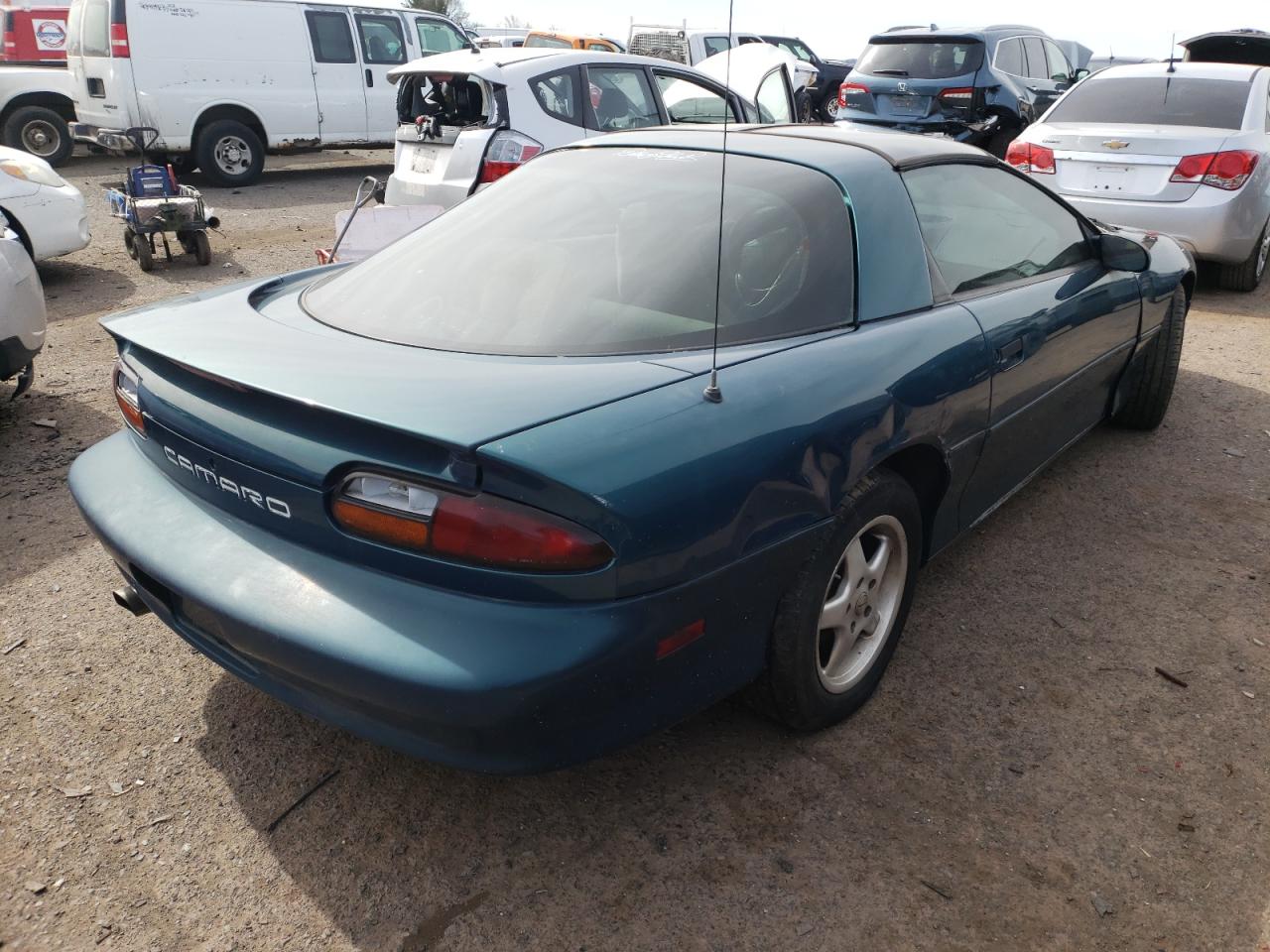 Photo 4 from auction – 1997 CHEVROLET CAMARO with VIN 2G1FP22K4V2106787