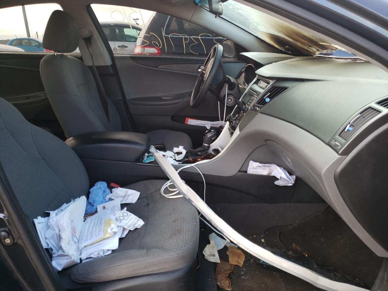 Photo 5 from auction – 2011 HYUNDAI SONATA GLS with VIN 5NPEB4AC5BH203312