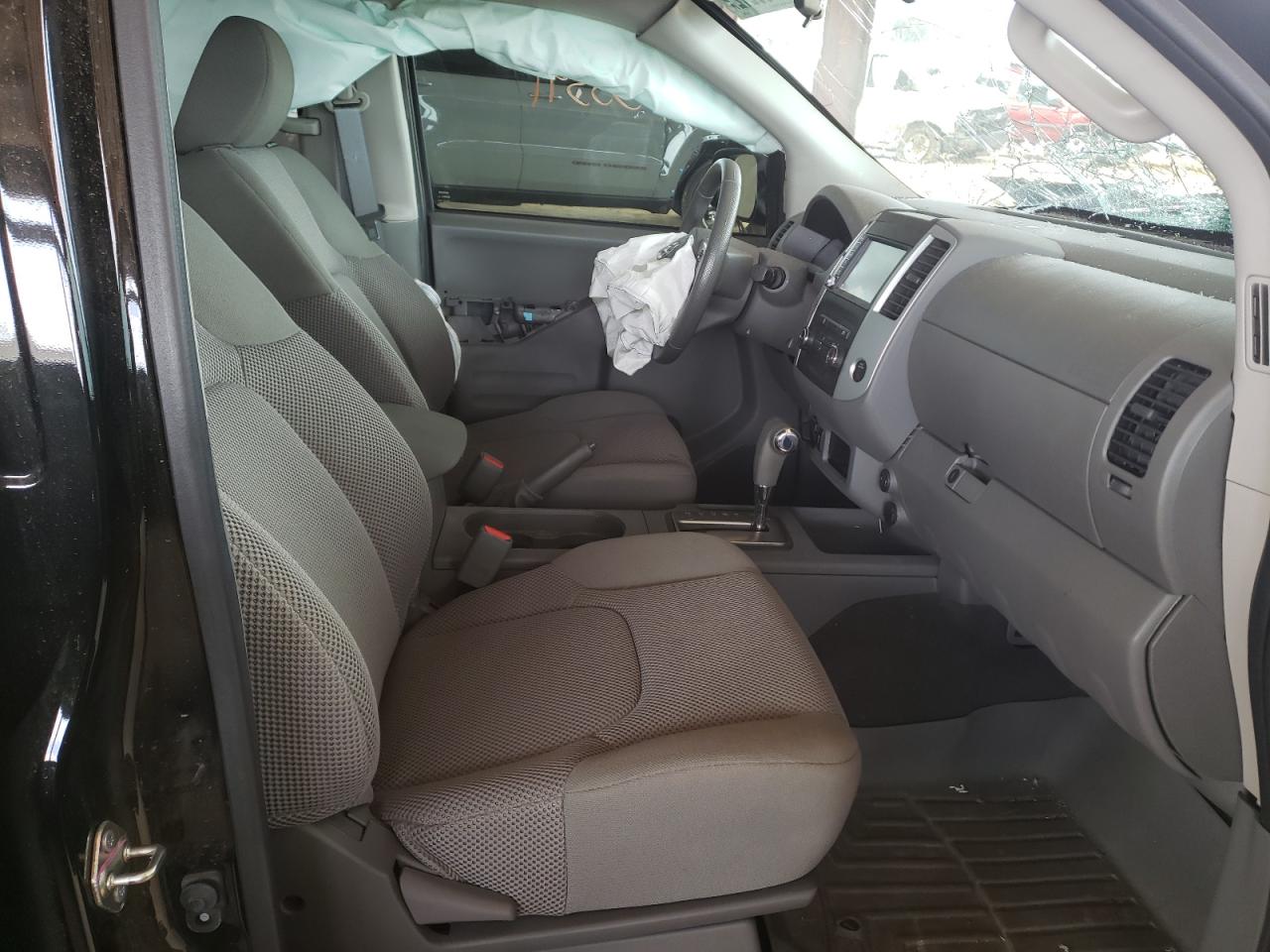 Photo 5 from auction – 2019 NISSAN FRONTIER S with VIN 1N6AD0EV0KN788195